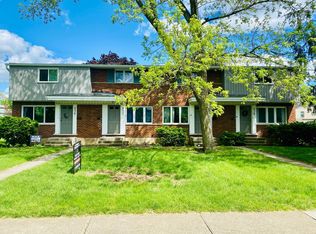 930 Woodhill Dr, Columbus, OH 43212