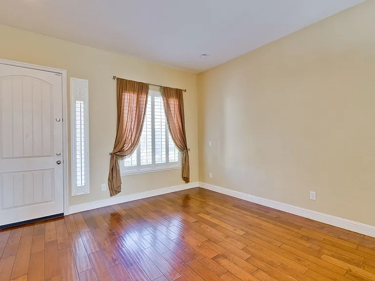 3027 Mousa Ct — Photo 7