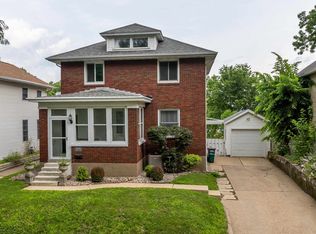1970 N Main St, Dubuque, IA 52001