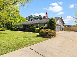 7833 Clinard Farms Rd, High Point, NC 27265