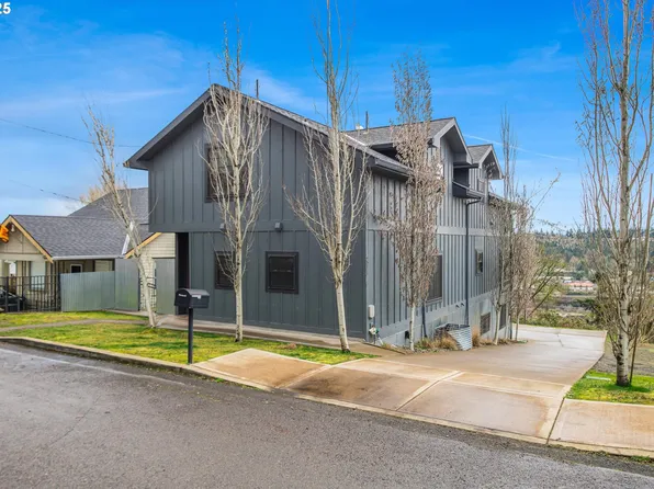 4511 Riverview Ave, West Linn, OR 97068