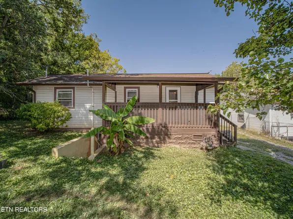 1603 Willoughby Rd, Knoxville, TN 37920