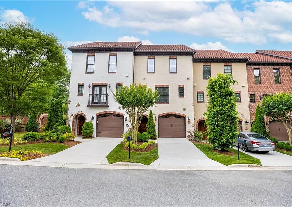 812 Pisgah Church Rd B, Greensboro, NC 27455 Zillow