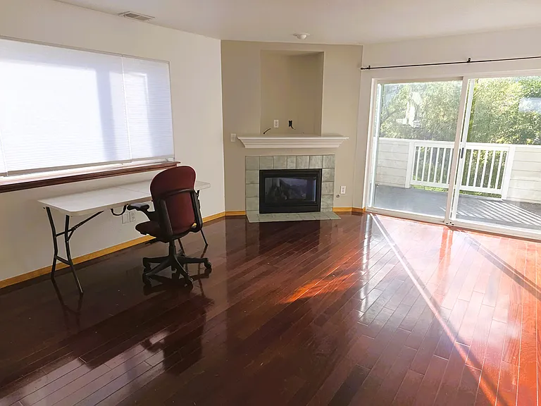 2850 Aurora Ave #301 — Photo 5