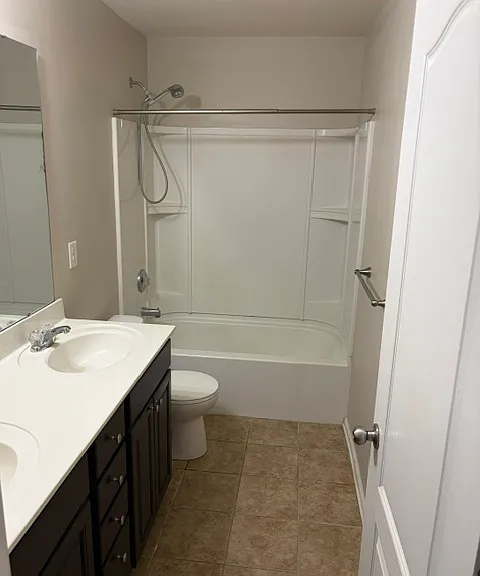 1008 Perennial Ln — Photo 7
