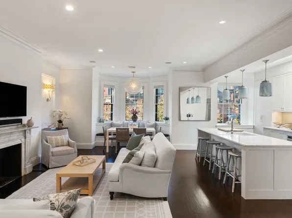 176 Marlborough St APT 3, Boston, MA 02116