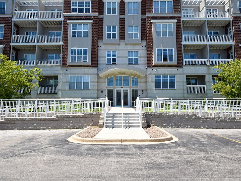 1st image of 3862 S Lake Dr #141