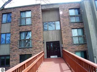 6022 Holt Rd UNIT 6, Williamsburg, MI 49690