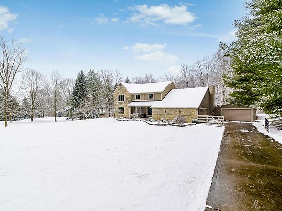2nd image of 69 Victoria Dr