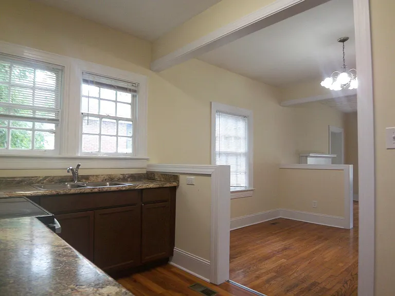 103 Rotary Ave — Photo 17