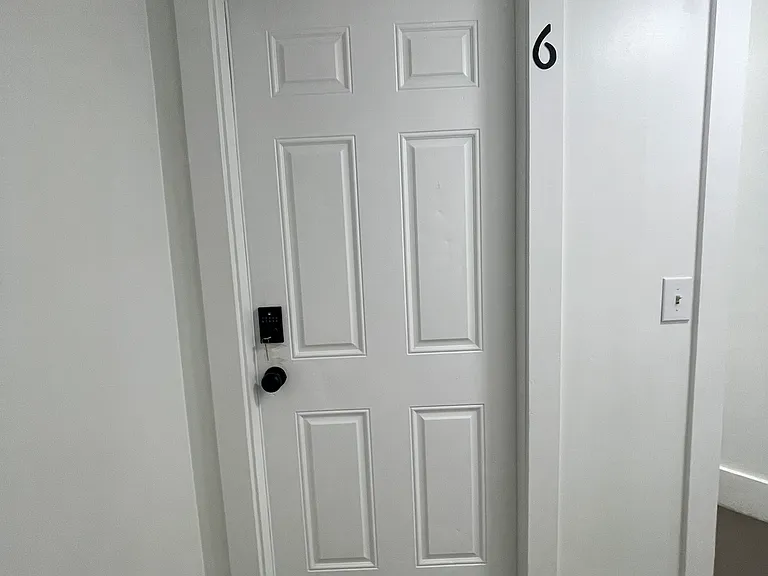 24 McGrath St #4-6 — Photo 8