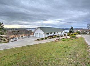330 Simpson Ln, Bean Station, TN 37708