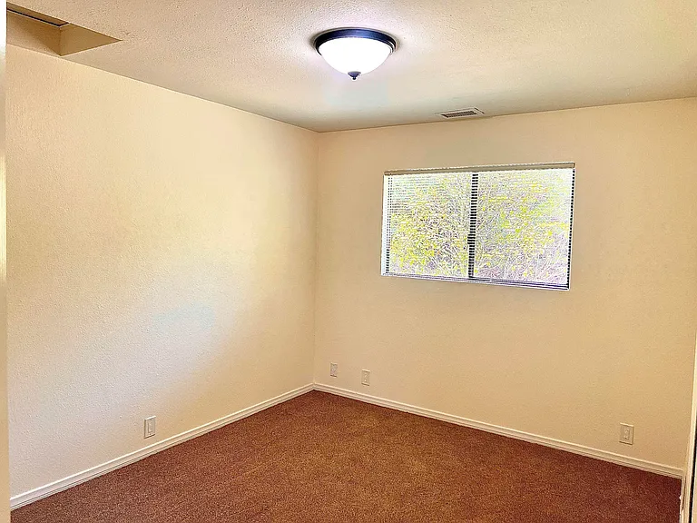 2201 Banner Ave #A — Photo 11