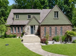 806 W 126th Ct, Crown Point, IN 46307