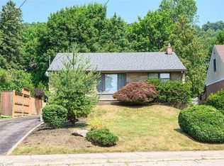 28 Marion Cres, Hamilton, ON L9H1J1