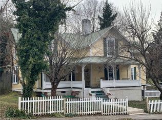 139 Worth St, Mount Airy, NC 27030