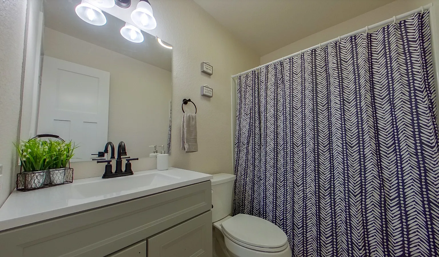 803 Allison Ave — Photo 4