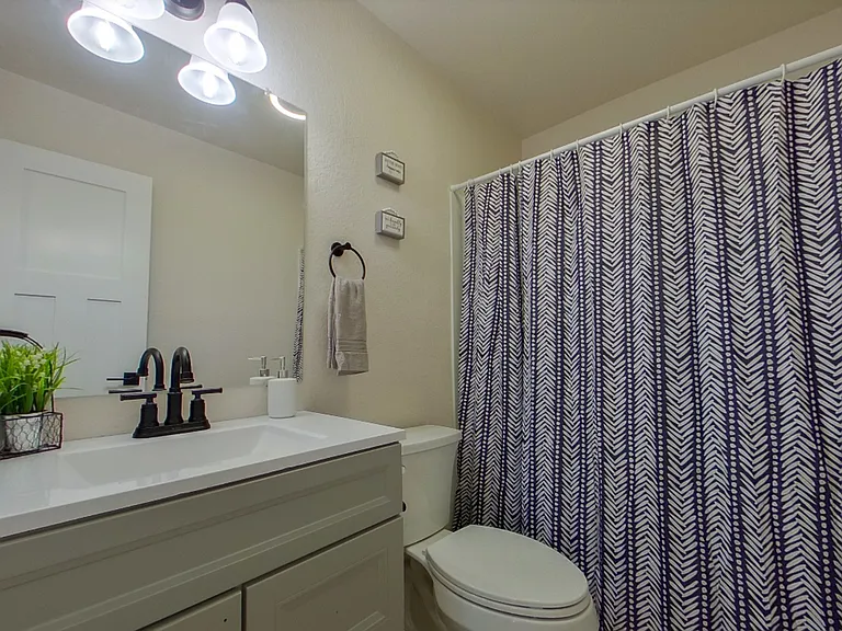 803 Allison Ave — Photo 5
