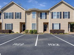 1122 E Lee Rd, Taylors, SC 29687