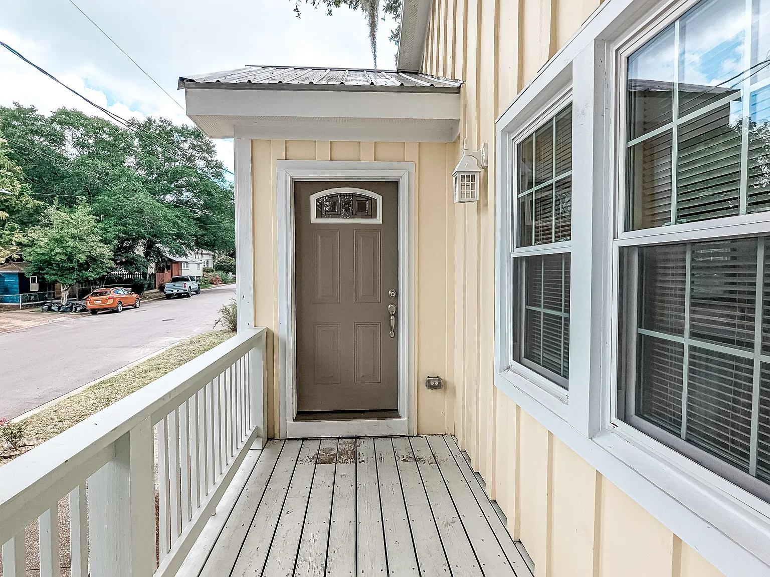 3 bed, 2.5 bath, 1344 sqft, $2,100 — Photo 4