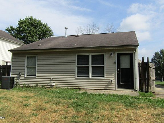 2nd image of 6718 Hunters Creek Blvd