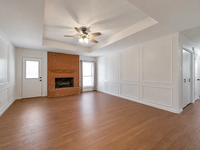 2127 Tanglewood Dr #D — Photo 17