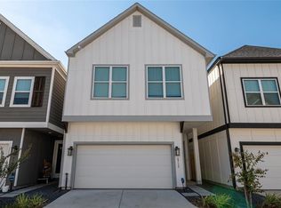 6715 Parker Oaks Ln, Houston, TX 77076