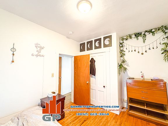4th image of 47 Spaulding St