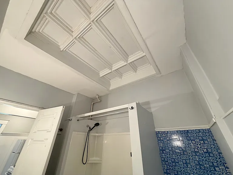 479 Delaware Ave — Photo 16