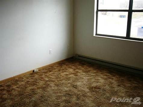 5th image of 1071 Susan Dr