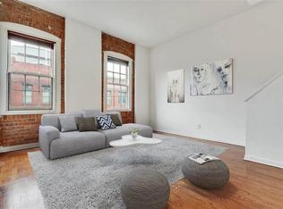 158 Wayne St #404, Jersey City, NJ 07302