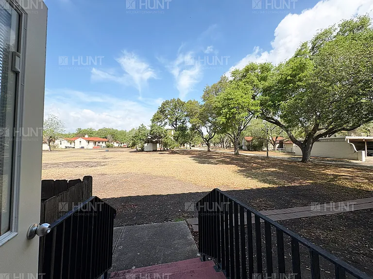 21 Inner Octagon St #635 — Photo 40