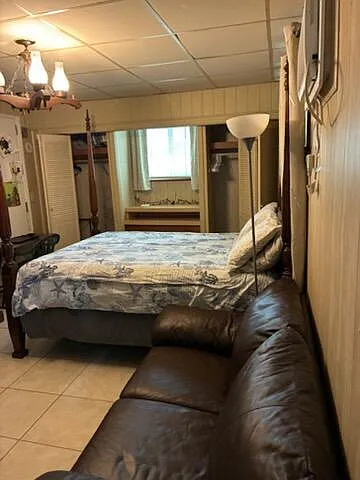 Studio, 1590 sqft, $1,200 — Photo 4