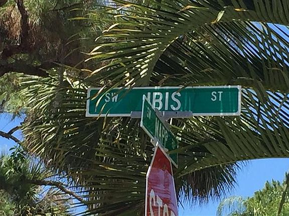 5th image of 1299 SW Ibis St