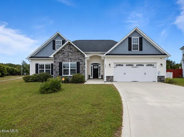 268 Cuddy Court, Sneads Ferry, NC 28460