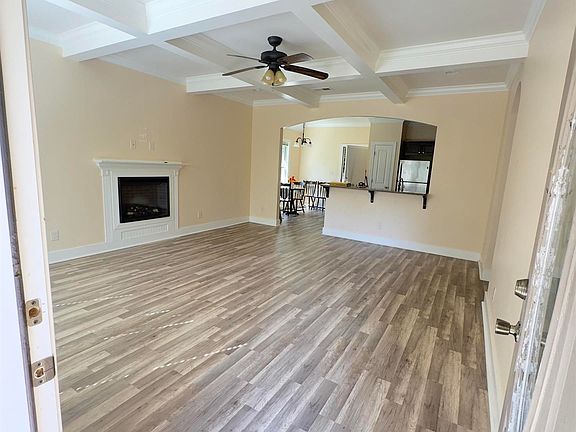 3rd image of 5035 Fletcher Rd