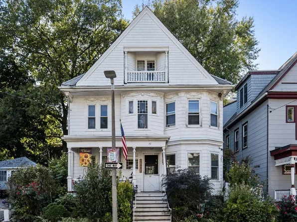 57 Weld Hill St, Boston, MA 02130