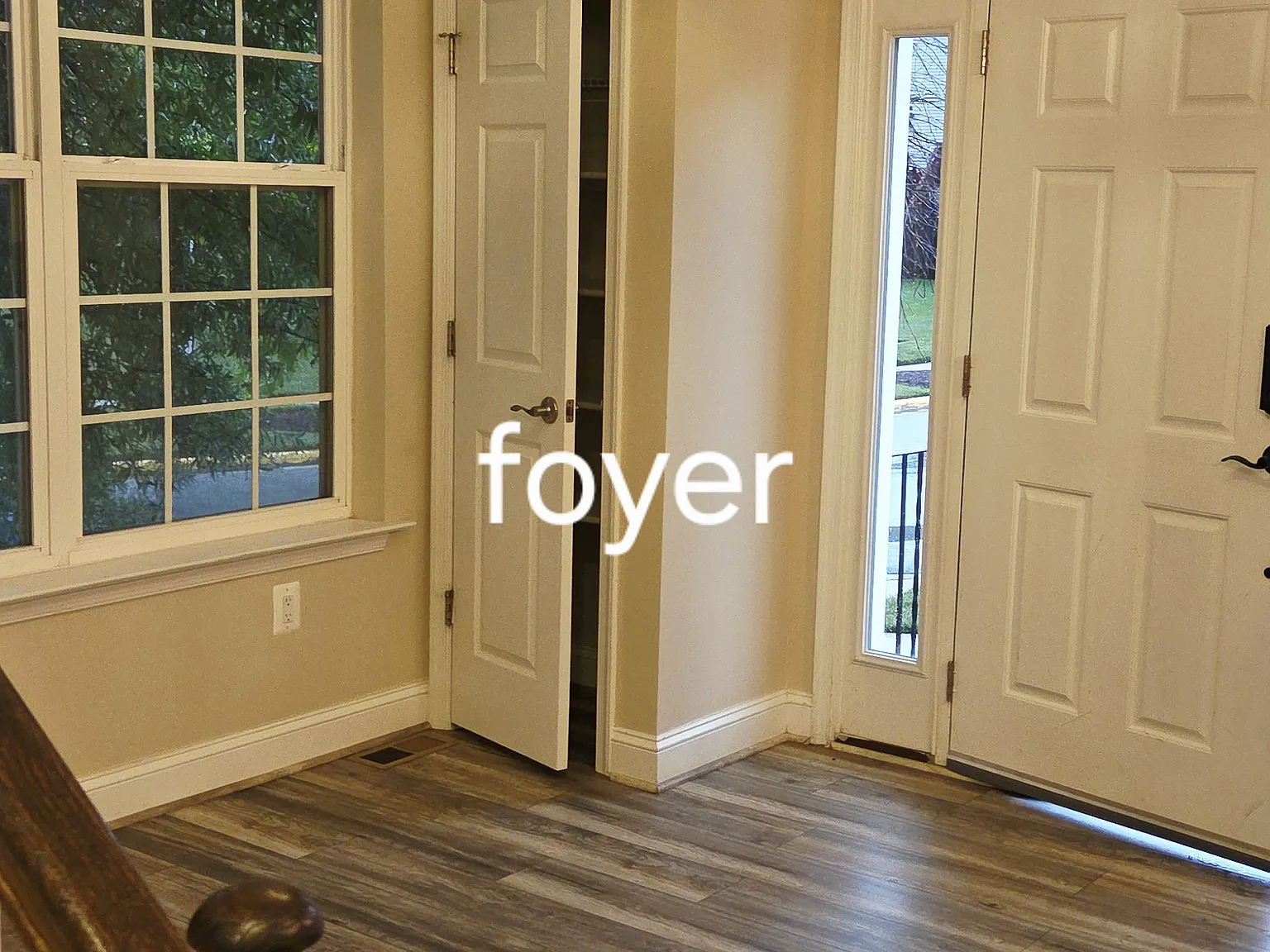 4 bed, 2370 sqft, $3,200 — Photo 2