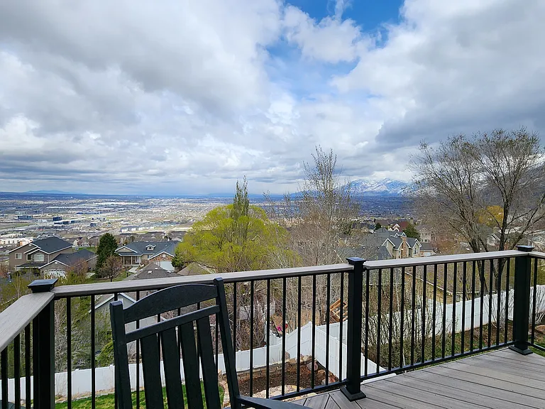 443 E Parowan Way — Photo 18