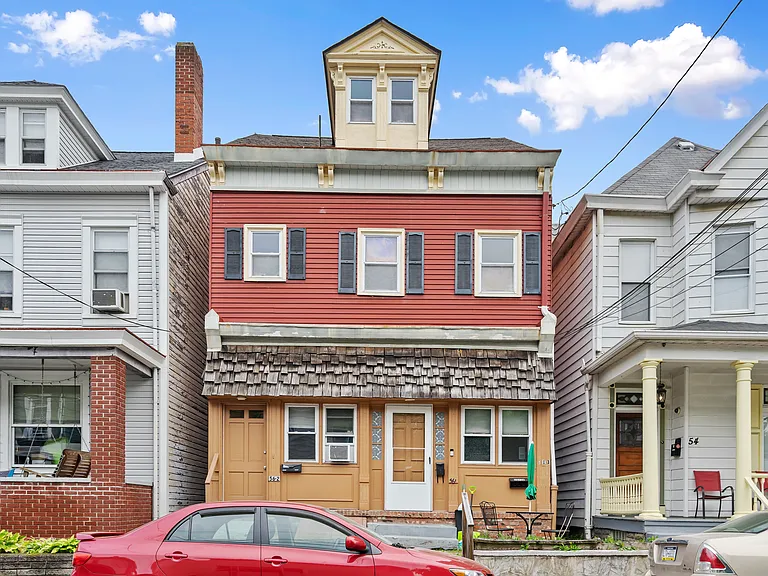 56 Wilson St #3 — Photo 1