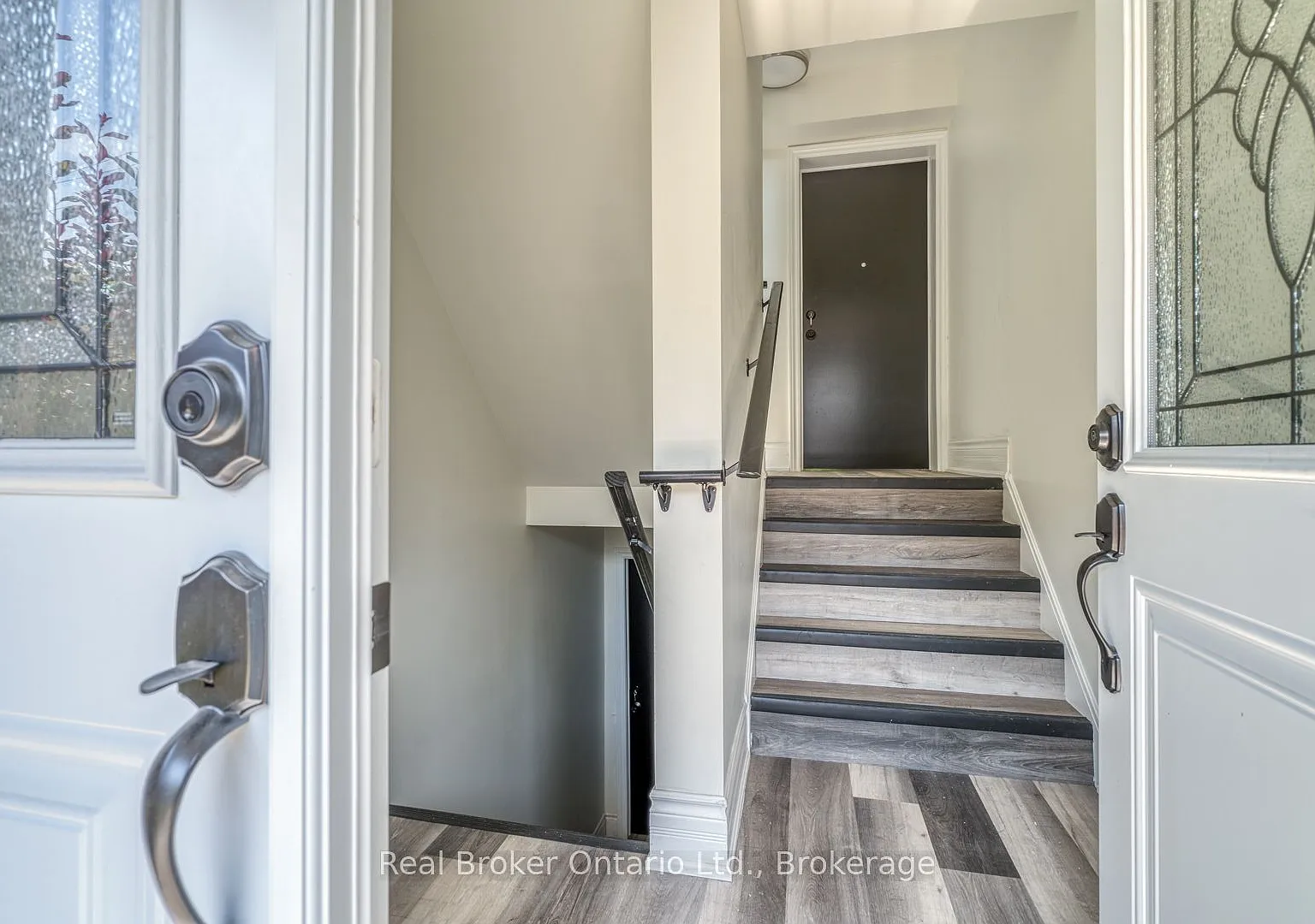 3 bed, $2,250 — Photo 3