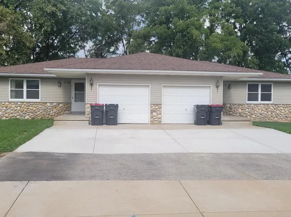 216-218 S Watertown STREET, Johnson Creek, WI 53038
