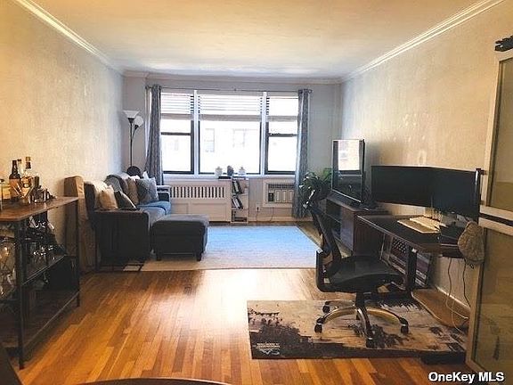 3rd image of 1 Birchwood Ct APT 2O