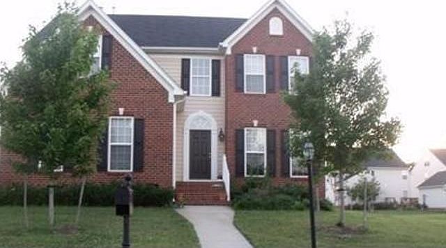 1st image of 7120 Village Field Pl