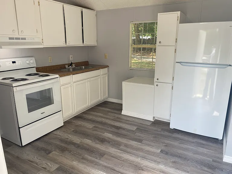 9588 NE Jacksonville Rd #23A — Photo 9