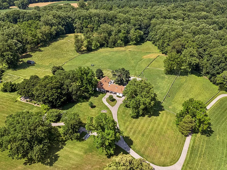 15204 Old York Rd — Photo 24