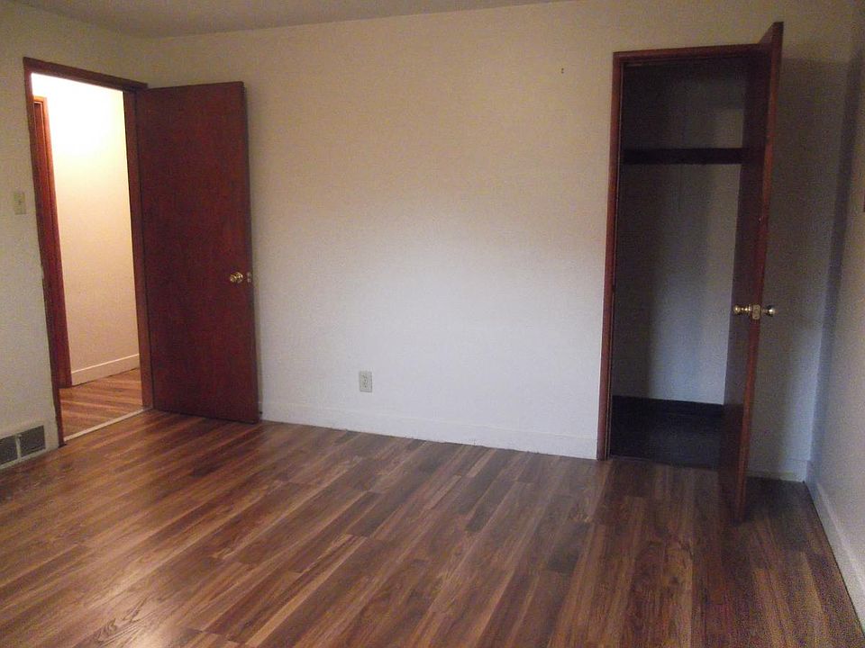 1st image of 1154 Cooper Dr #1154