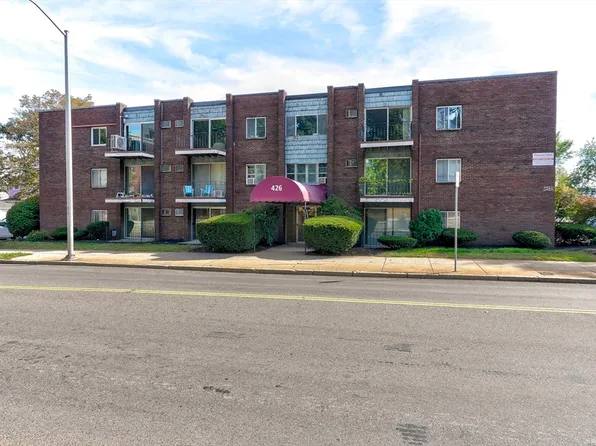426 Pleasant St #U17, Malden, MA 02148