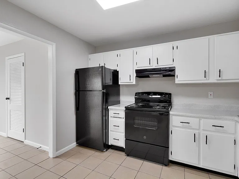 The Meadows Apartment Homes — Photo 26