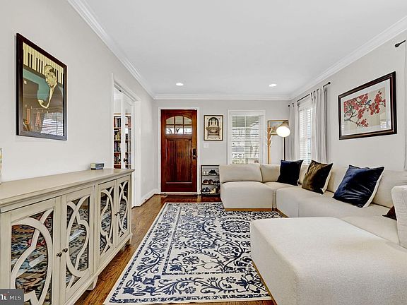 5th image of 11214 Midvale Rd